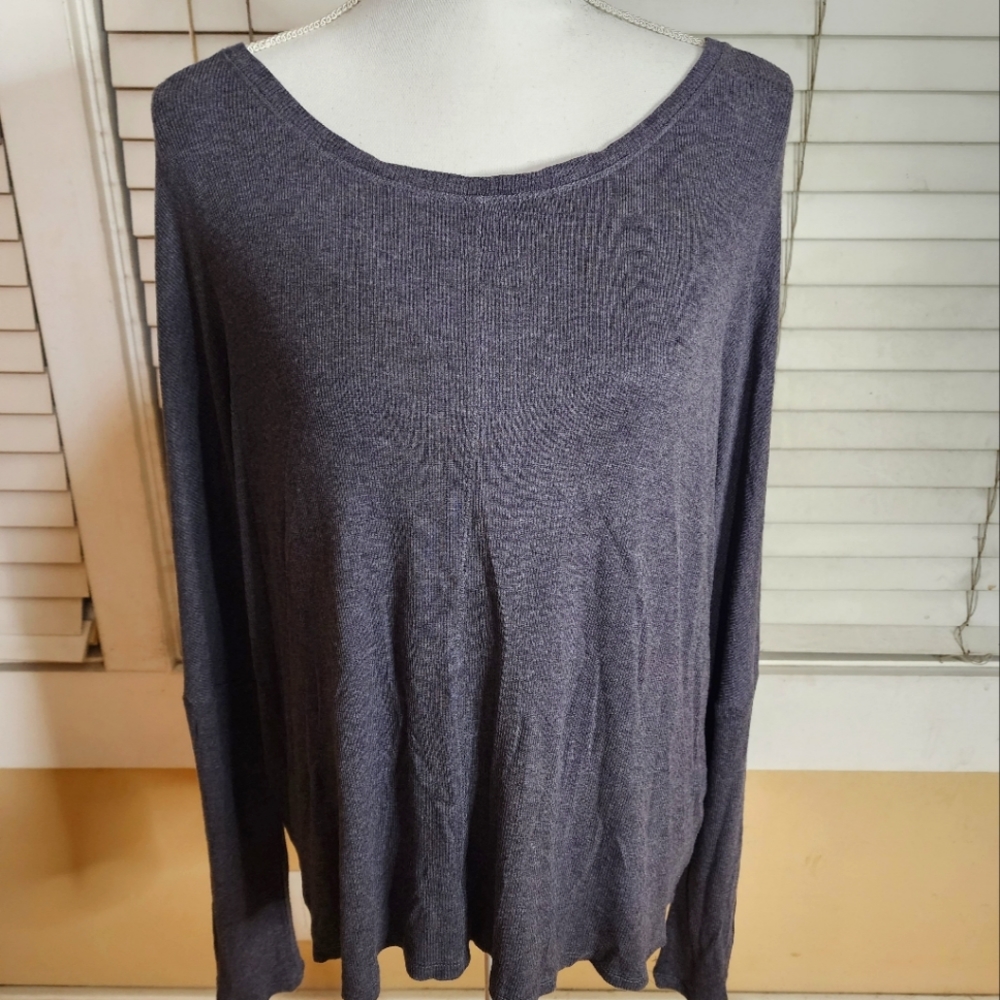 H by Bordeaux Women's Long-sleeved Lightweight Sweater - Picture 7 of 11